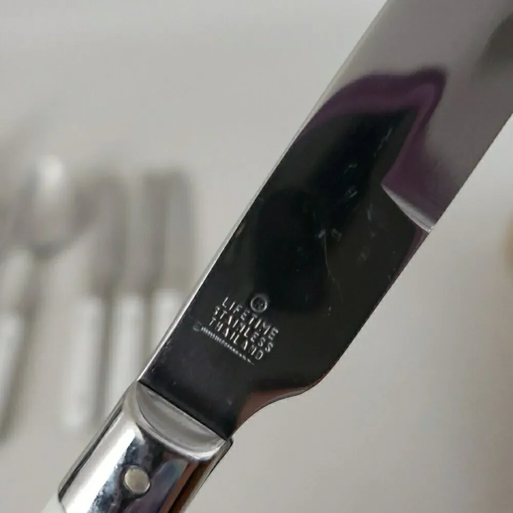 Lifetime Stainless Serving Utensil & 4 Dinner Knives Rivet White Handle Thailand